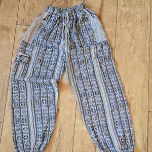 Striped Boho Elastic-Waist Harem Pants - Pastel Multicolor With Pockets